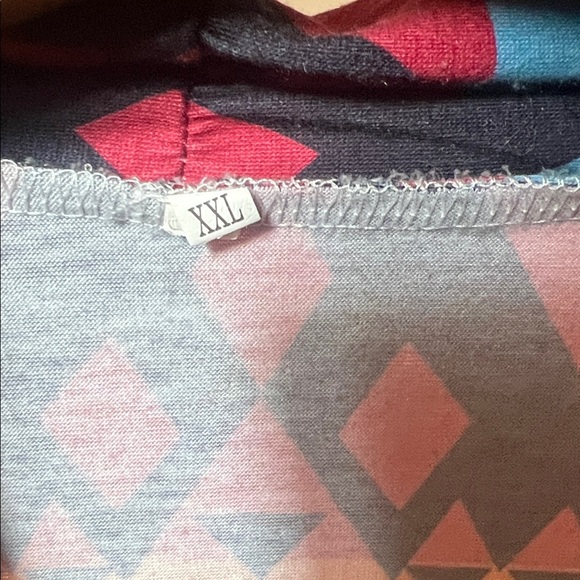 Colorful Geometric Patterned Cardigan - Picture 2 of 6